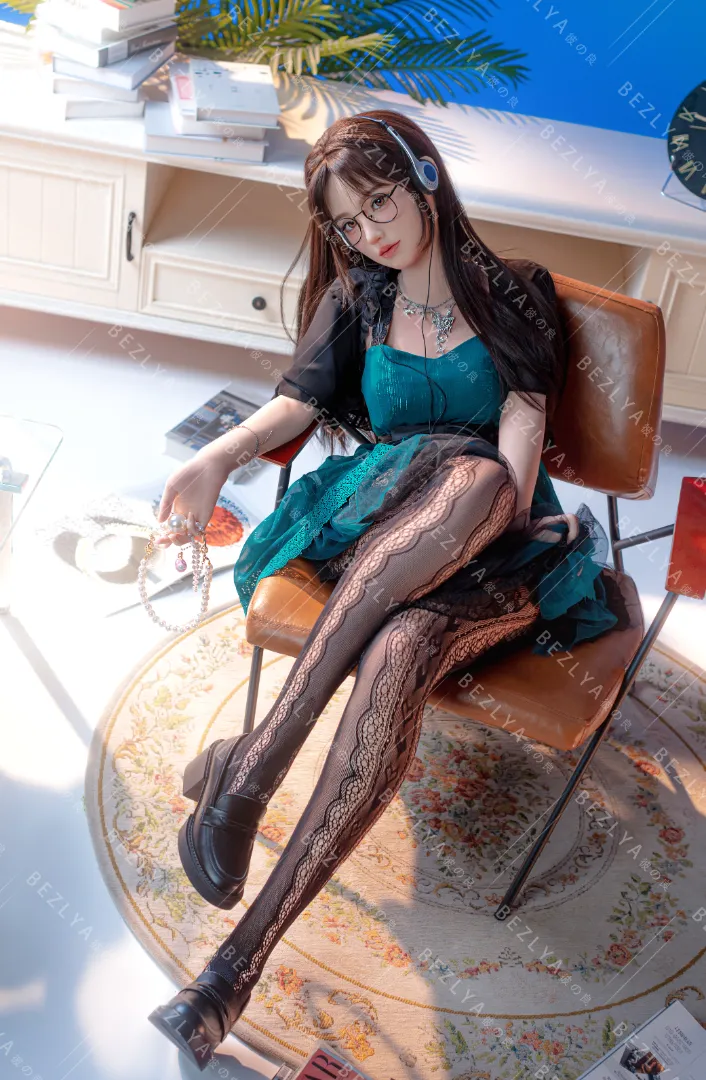 168cm (5ft6) A-Cup Lightweight Silicone Sex Doll ChengZi, ROS Head